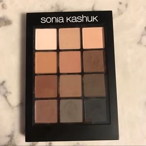 Sonia Kashuk Eye on Neutral Matte Palette